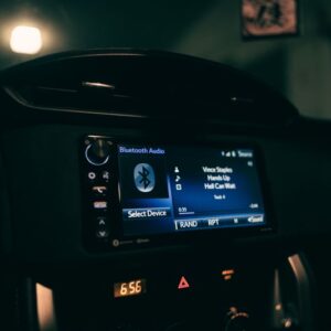 Transmetteur FM Bluetooth 5.0 tableau de bord voiture