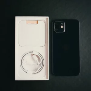Station Charge MagSafe 3-en-1 iPhone AirPods Apple Watch